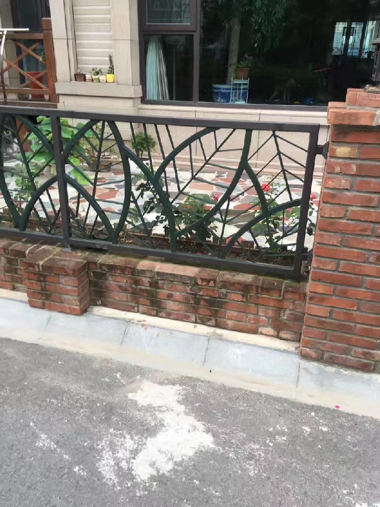 私家铁艺围墙