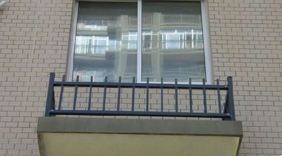 空调设备栏杆