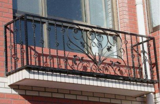 阳台铁艺栏杆